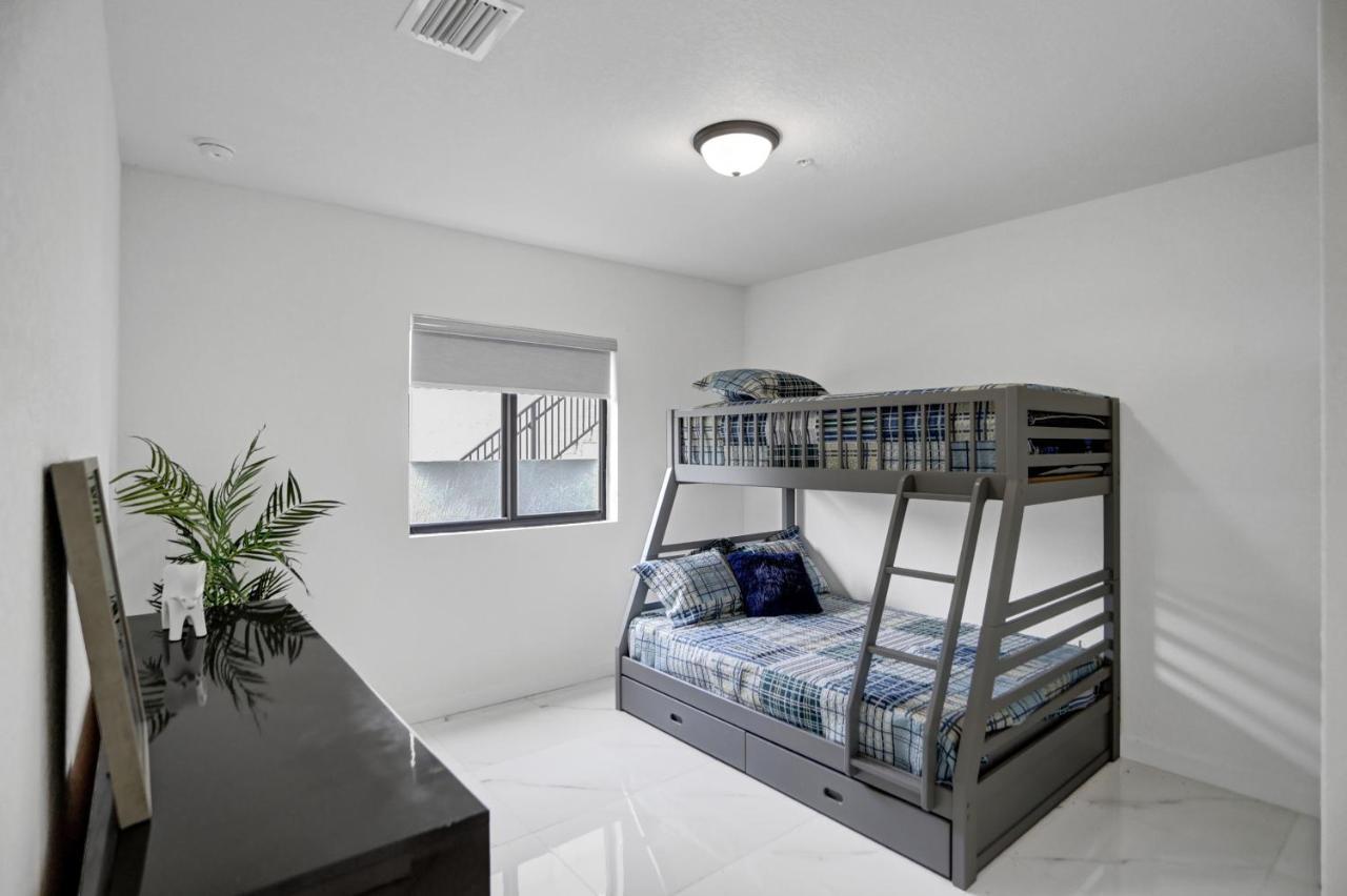 Renzzi Wynwood Apartments Маямі Екстер'єр фото